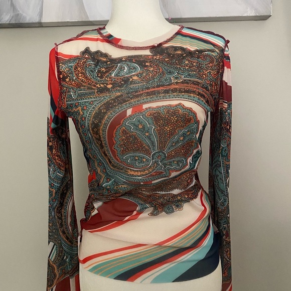 Green and Orange Asymmetrical Fitted Blouse - Picture 2 of 5